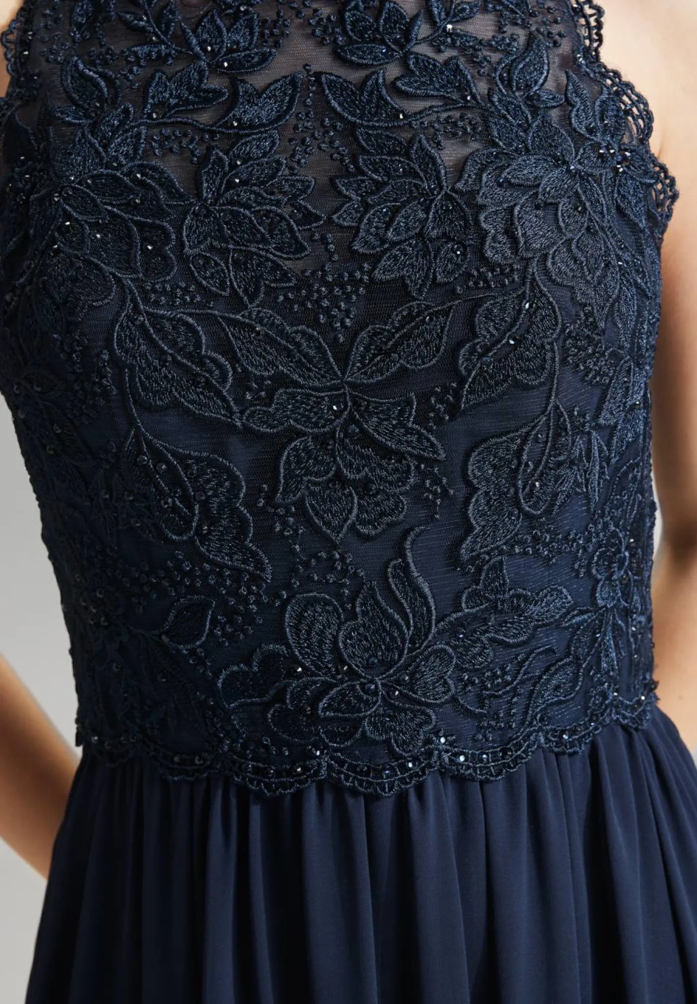 Abendkleid "High-closed"