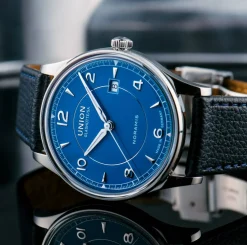 Armbanduhr