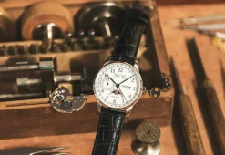 Armbanduhr Johannes Dürrstein Edition Mondphase