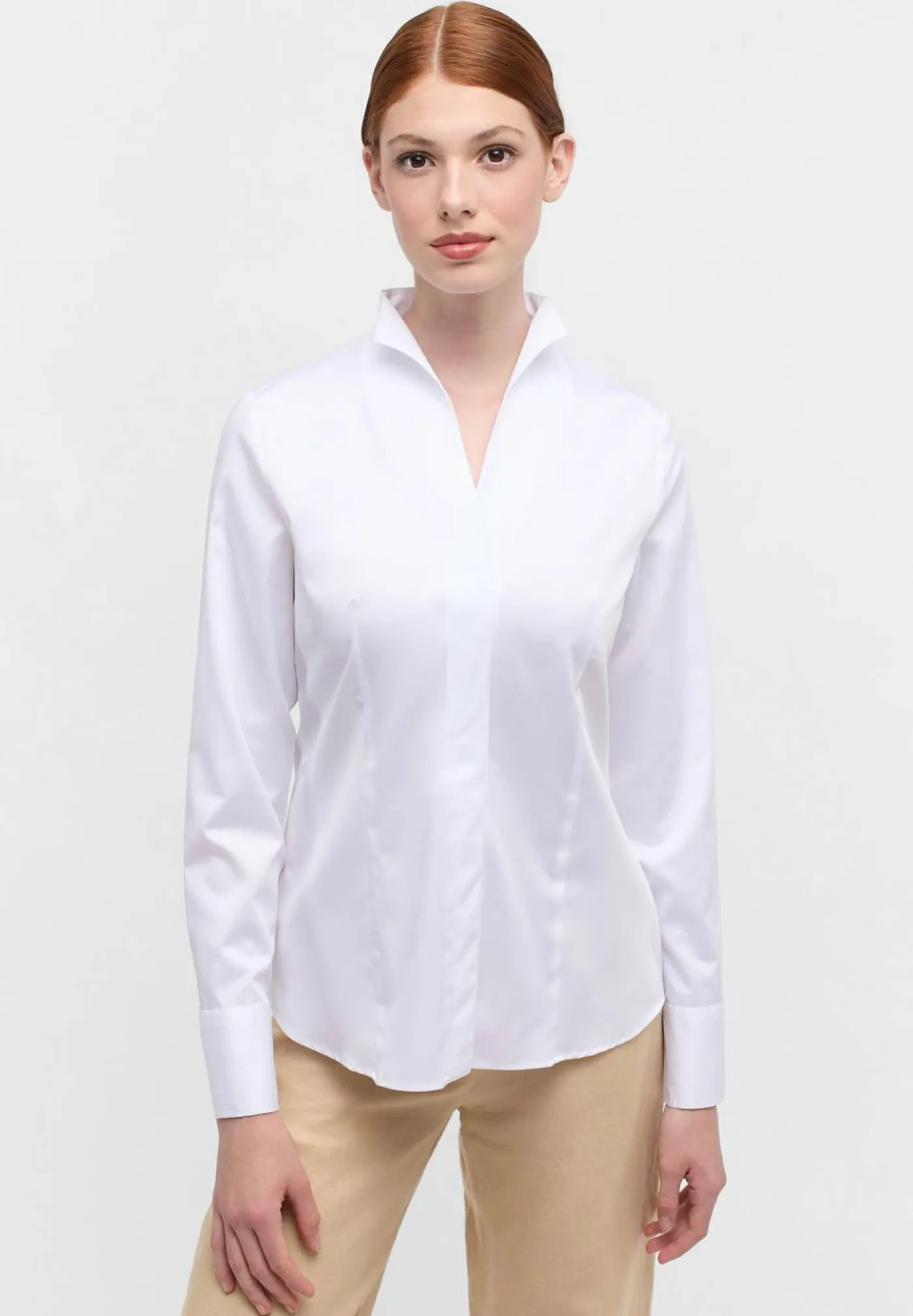 Bluse aus Satingewebe