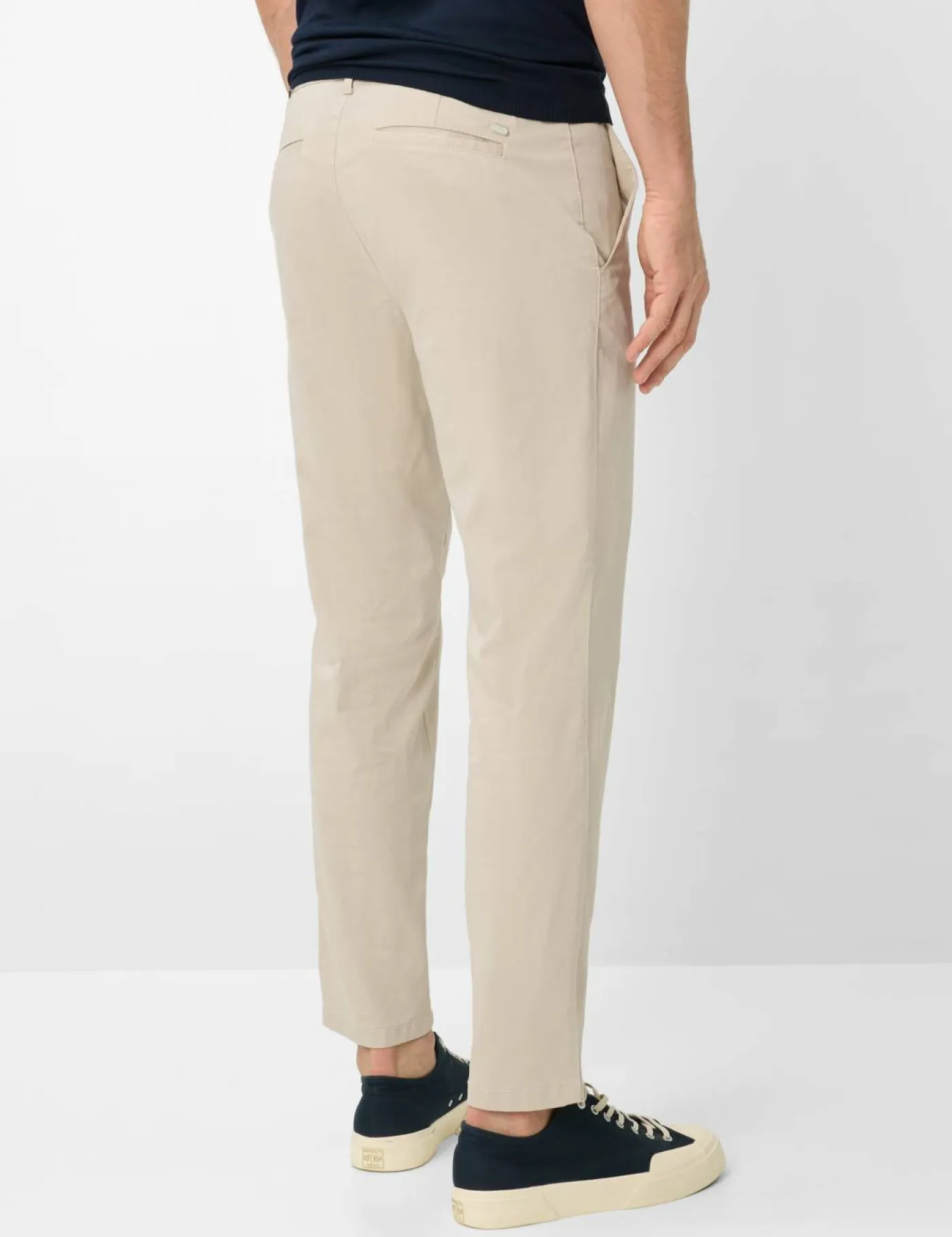 Chino "Phil"