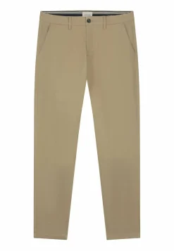 Chino "Charlie"