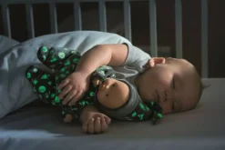 Corolle Baby-Puppe "Babipuce - Glow in the Dark"