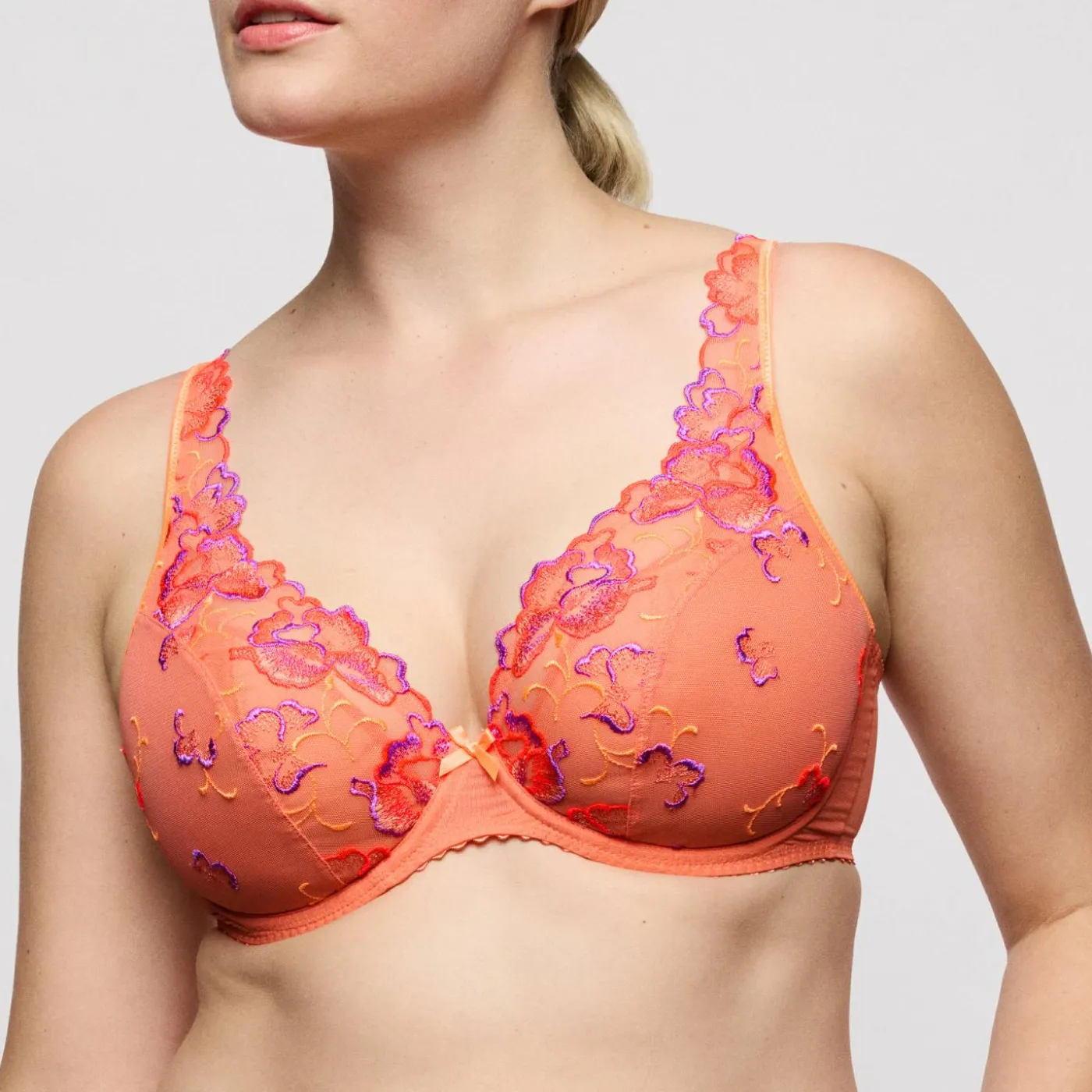 DEVDAHA velvet blue halb unterlegter BH tiefdek.