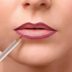 "Green Couture" Smooth Lip Liner 24