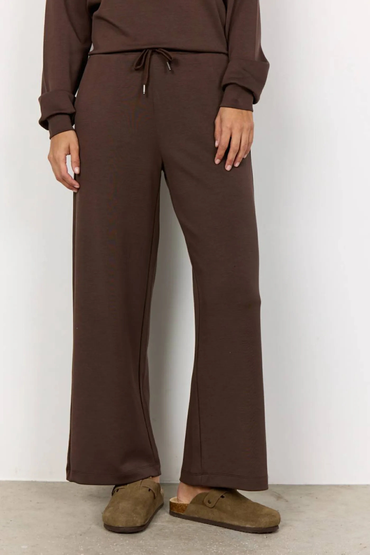 Hose "SC-Banu 33"