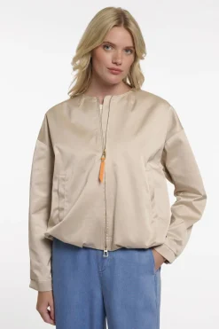 Jacke