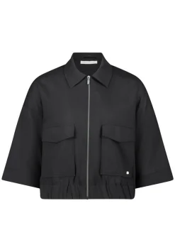 Jacke