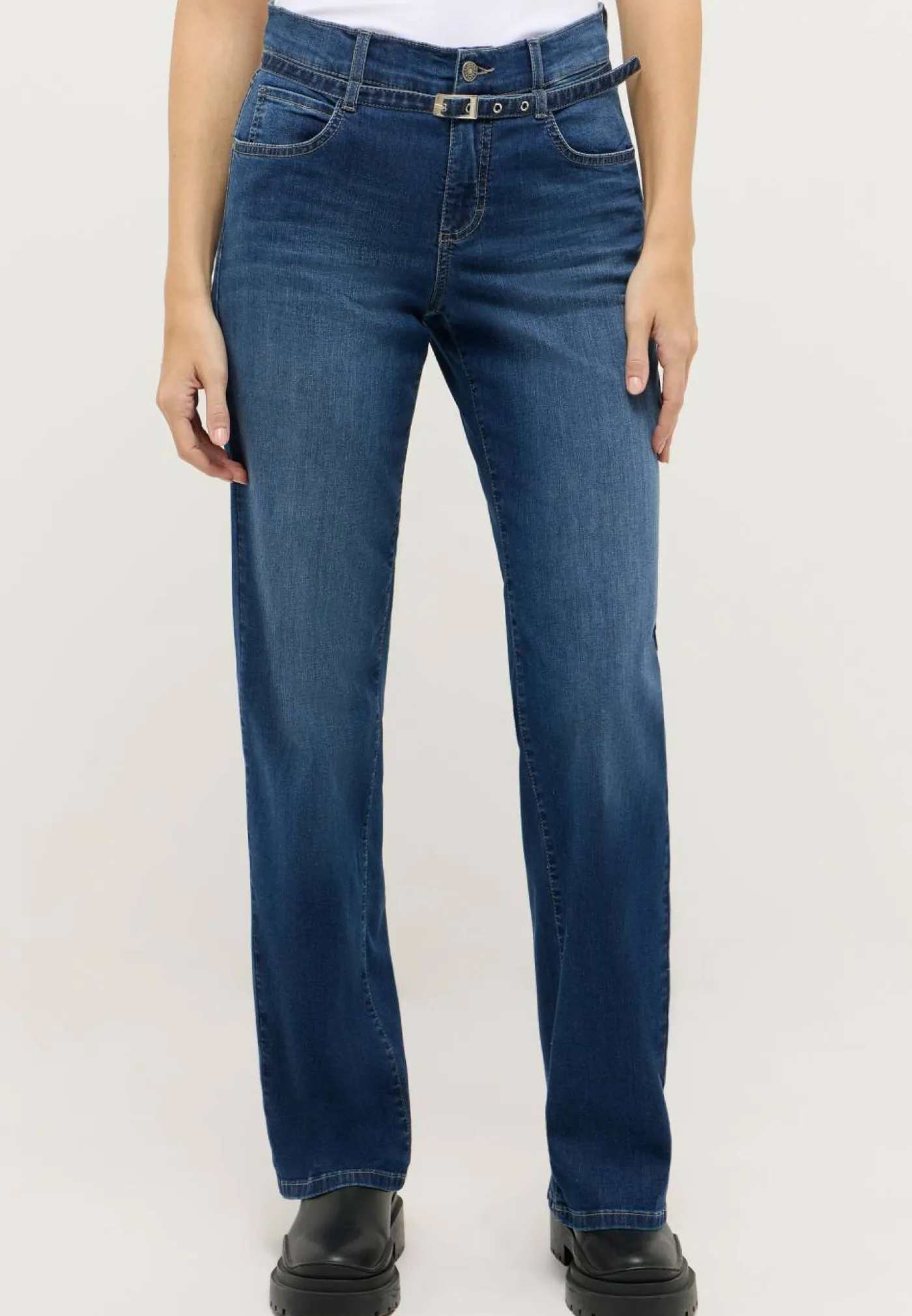 Jeans "Liz City"
