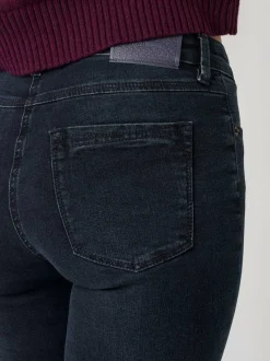 Jeans "Perfect Shape Straight"