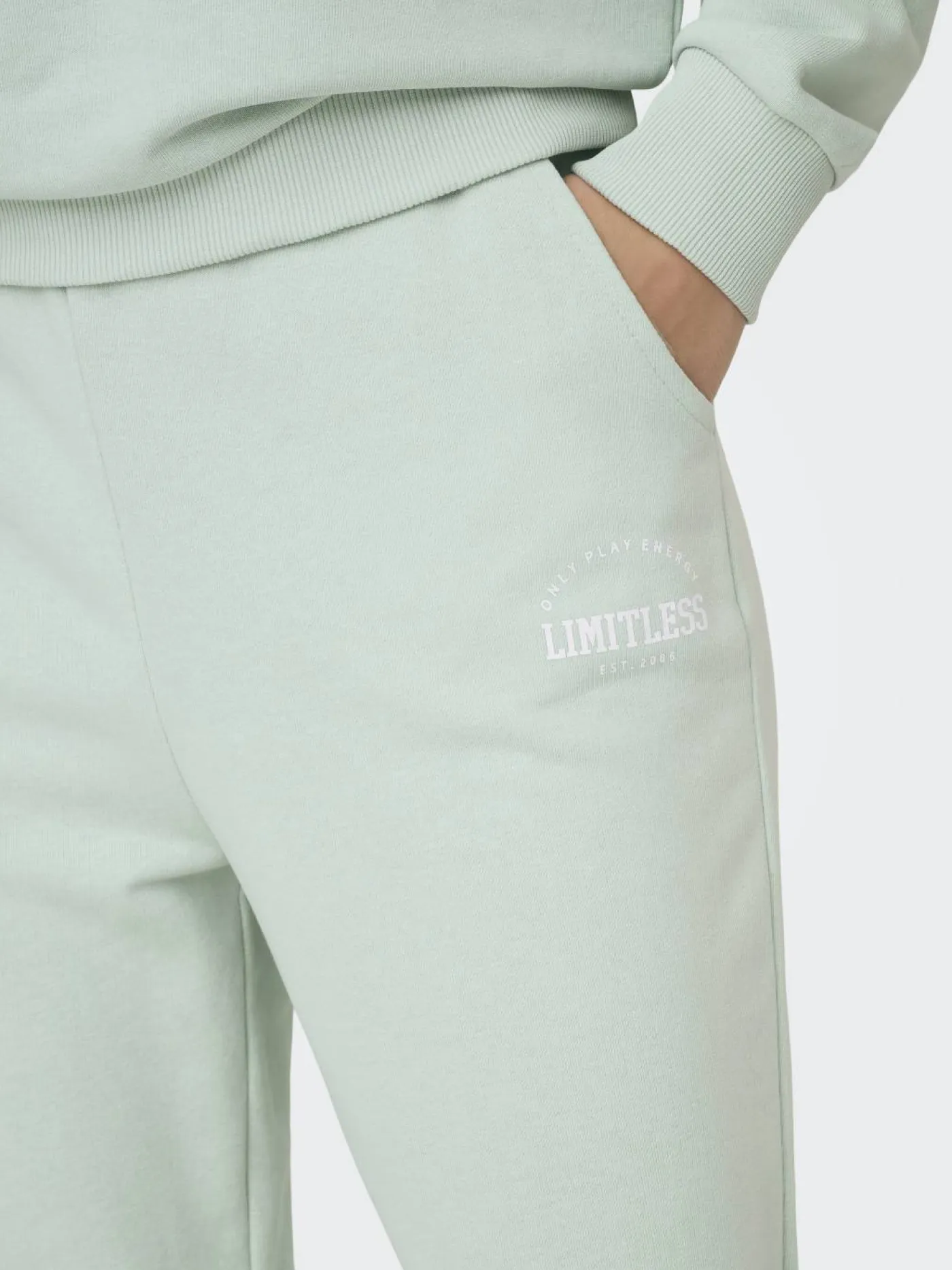 Jogginghose "Onpcava"