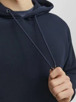Kapuzenpullover