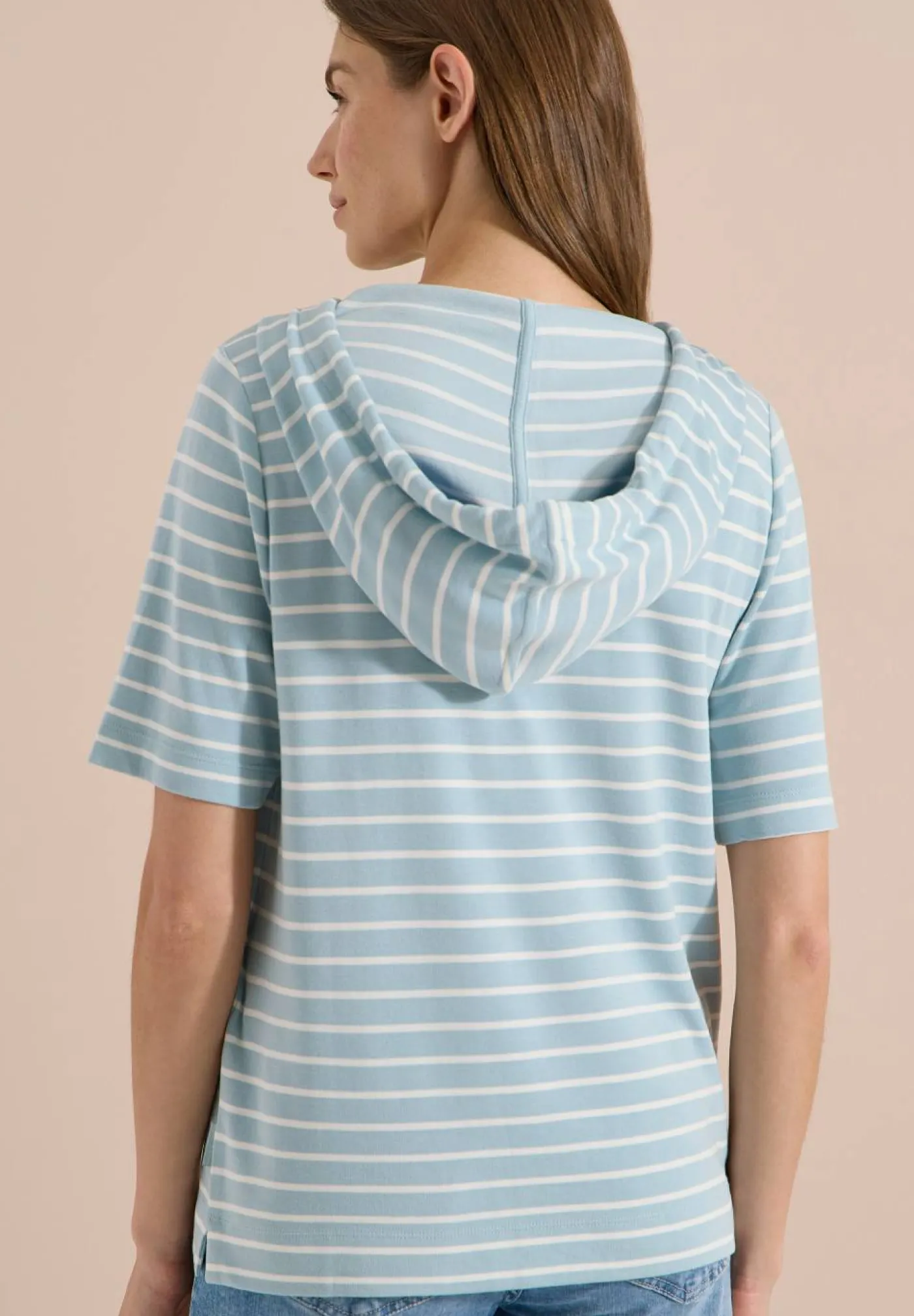 Kurzarmkapuzenshirt
