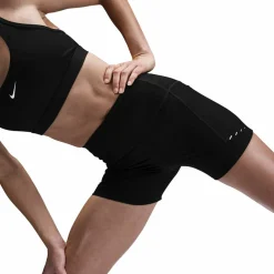 Laufshorts "Nike Swift" mit hohem Taillenbund