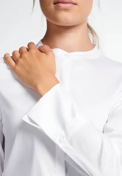 Modern Classic Bluse