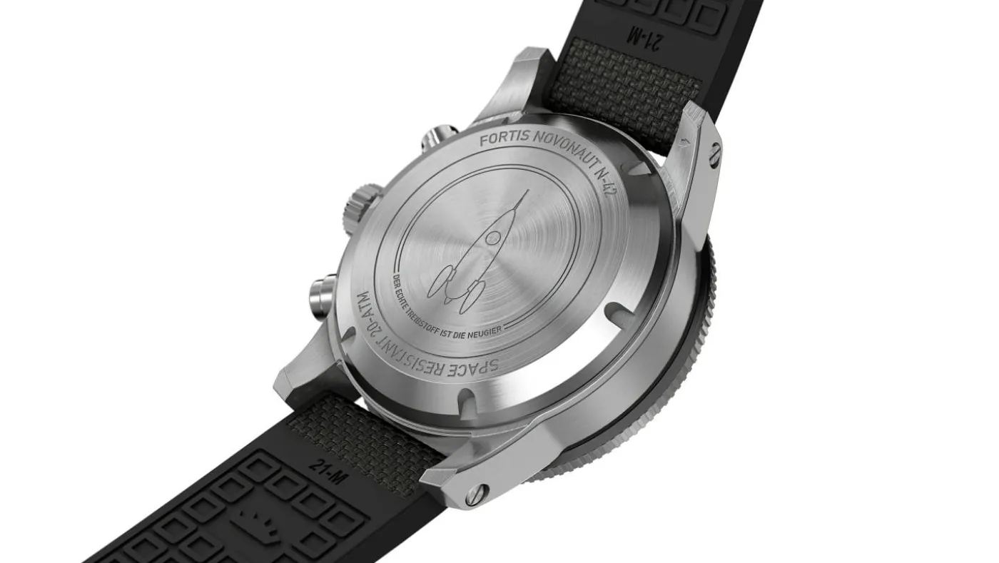 Novonaut N-42 Legacy Hybridstr.