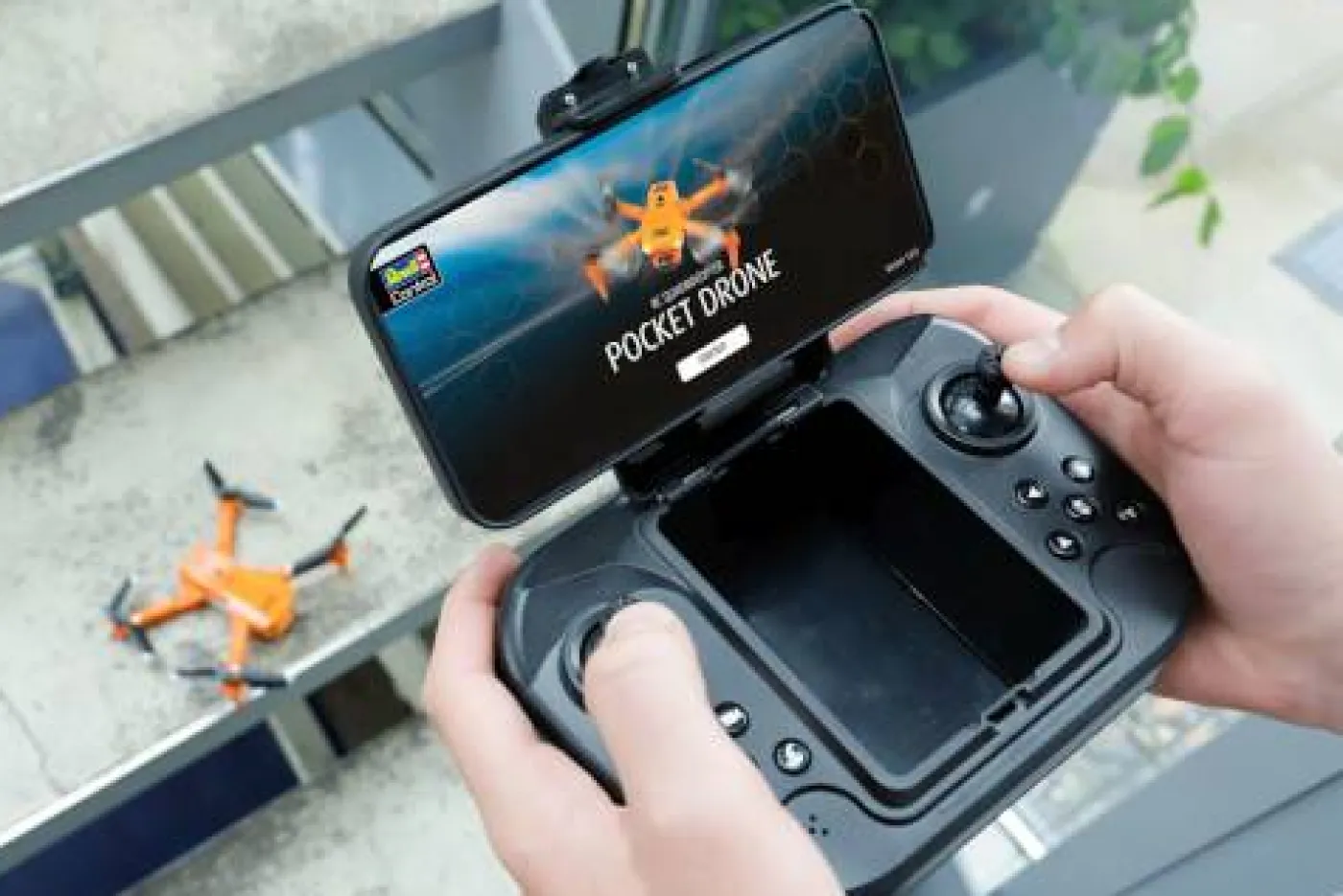 RC Fahrzeug "Quadrocopter Pocket Drone"