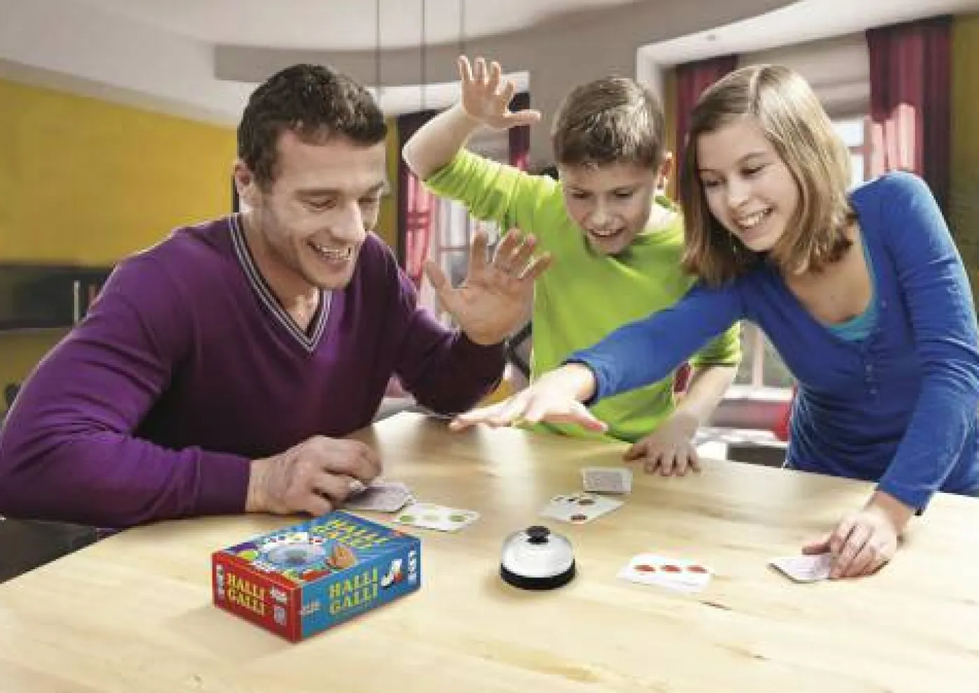 Reaktionsspiel "Halli Galli"