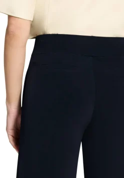 Schlupfhose