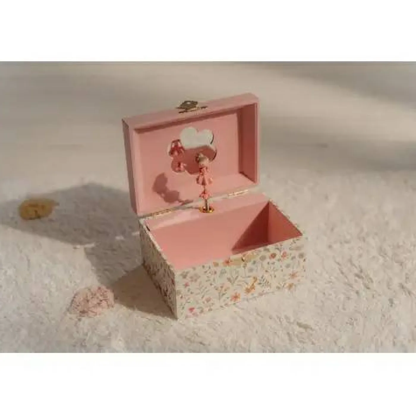 Schmuckkästchen mit Musik