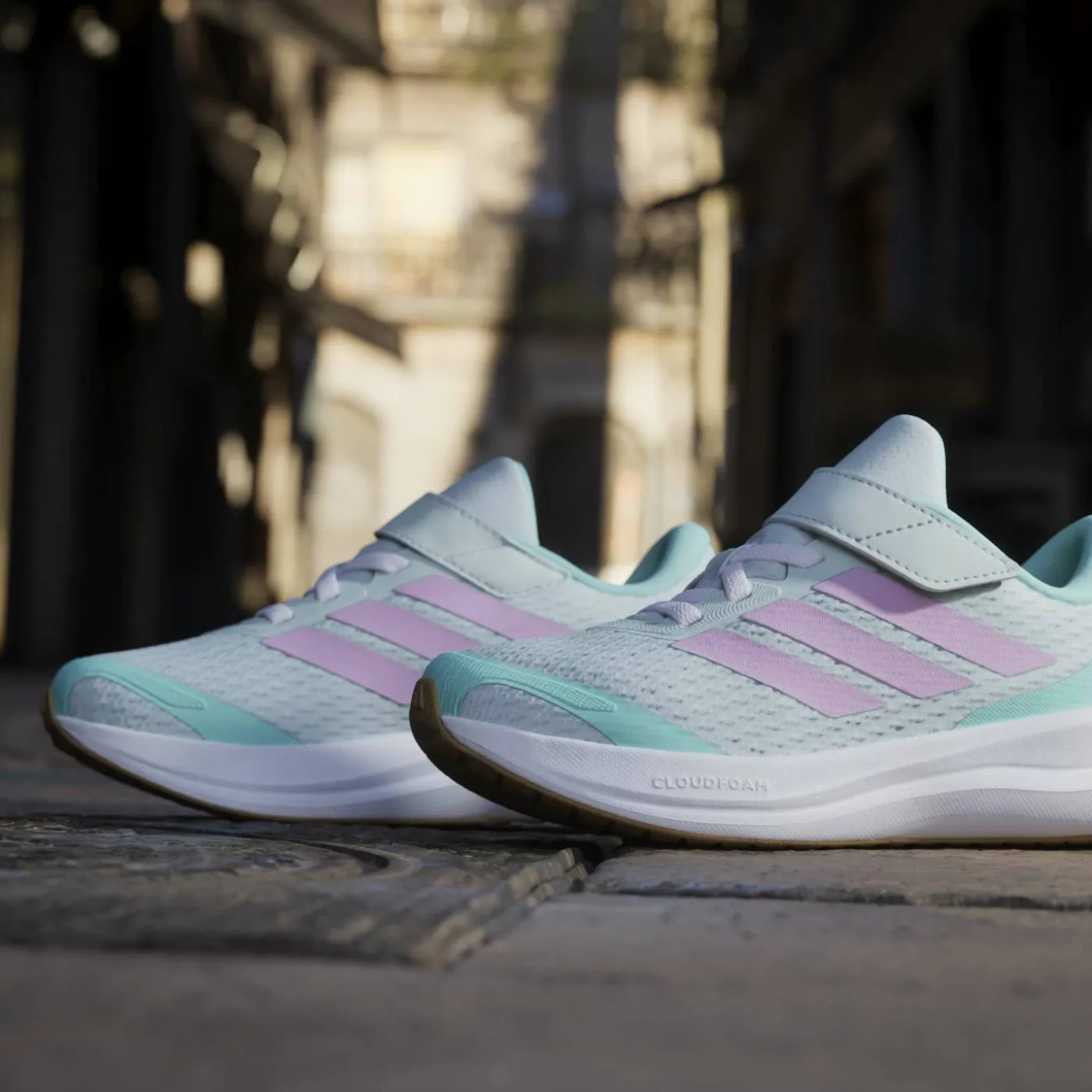 Schuh "Runfalcon 6"