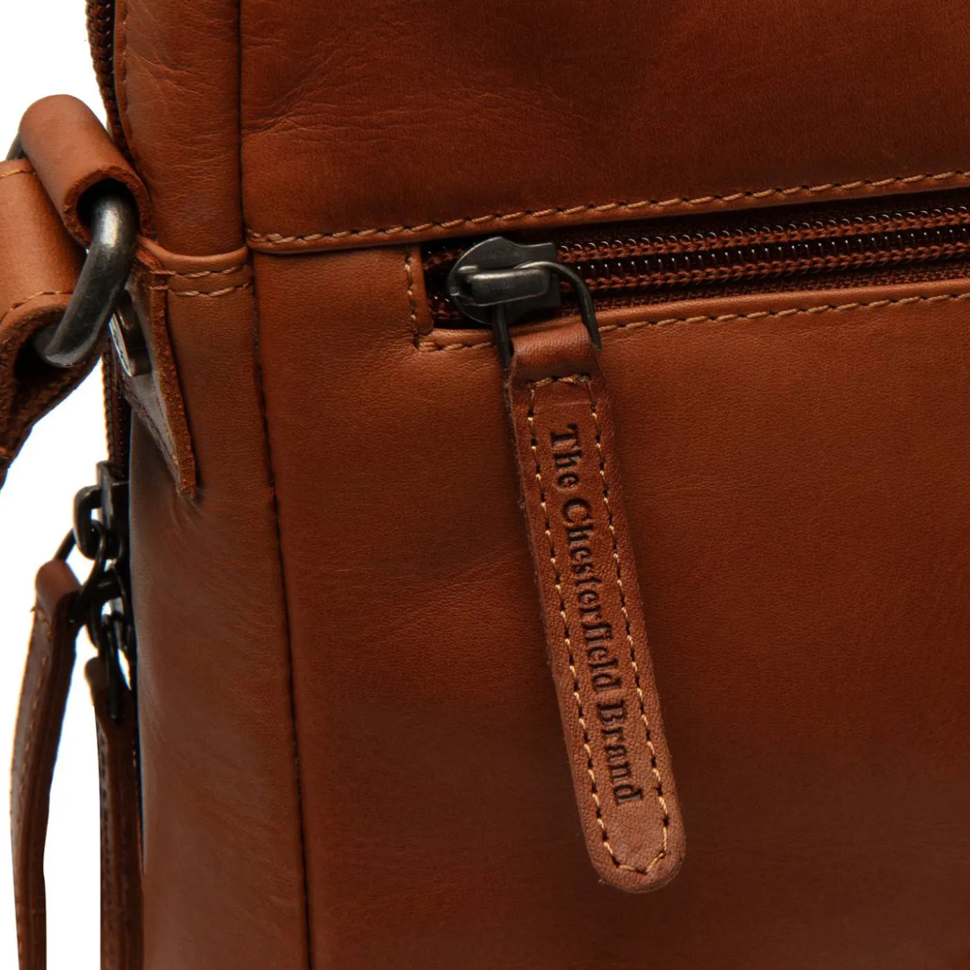 Schultertasche "Montira"