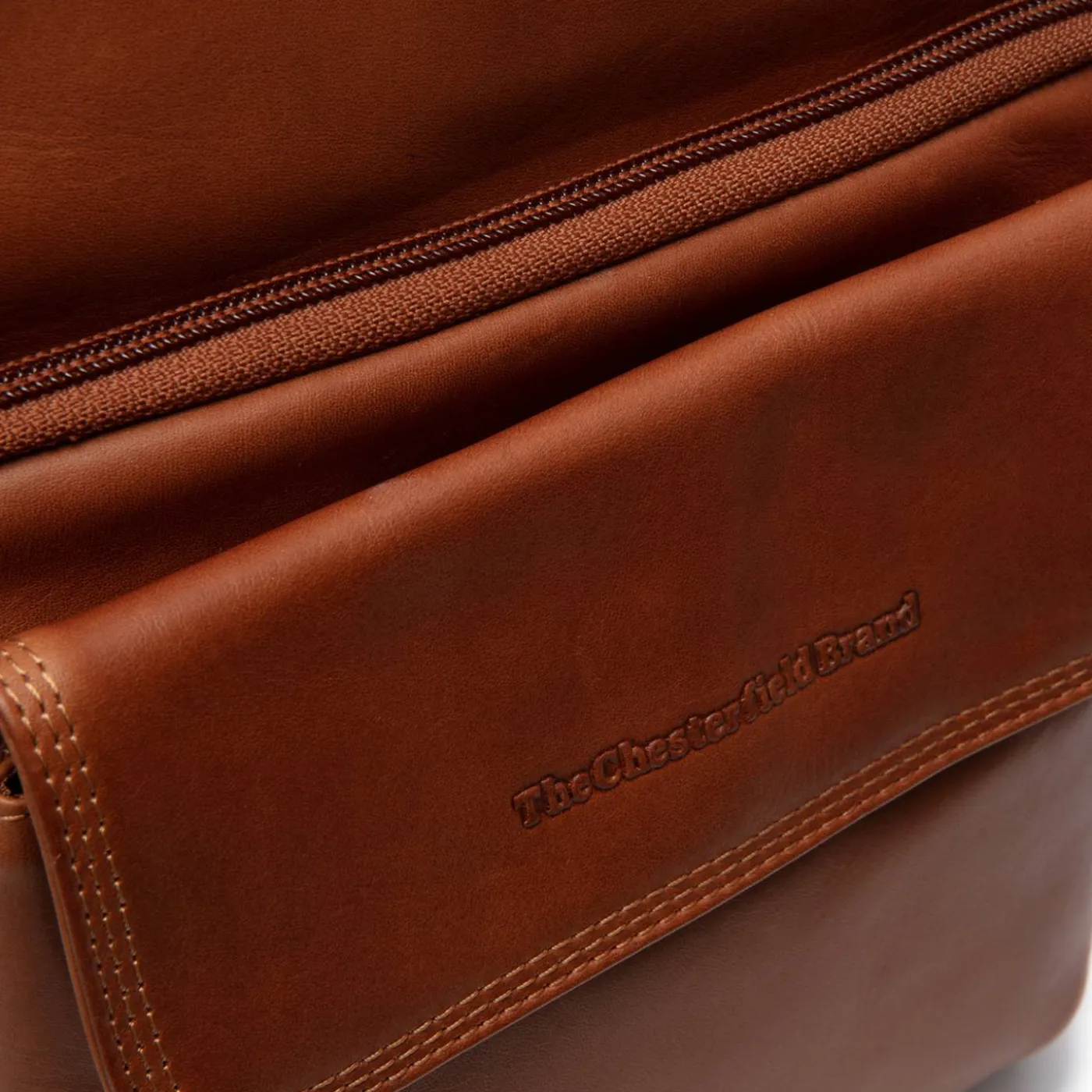 Schultertasche "Montira"