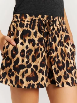 Shorts "Fact Leopard"