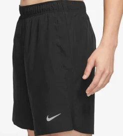 Shorts "Nike Challenger"