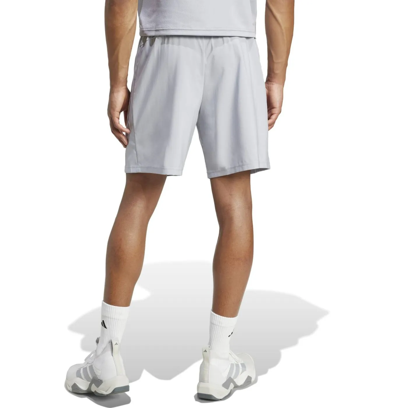 Shorts "Train Essentials Woven"
