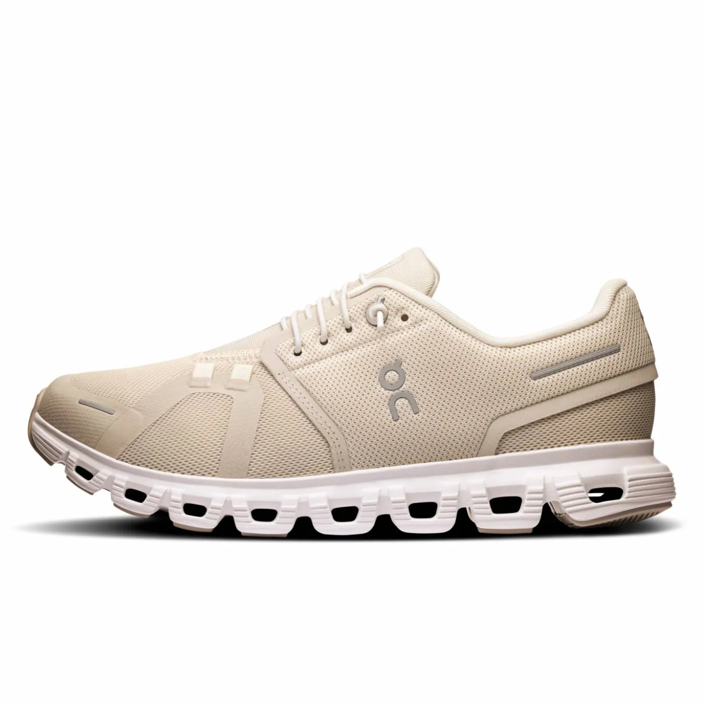 Sneaker "Cloud 6"