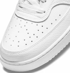 Sneaker "Court Vision Low"
