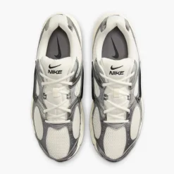Sneaker "V5 RNR"