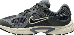 Sneakers "V5"