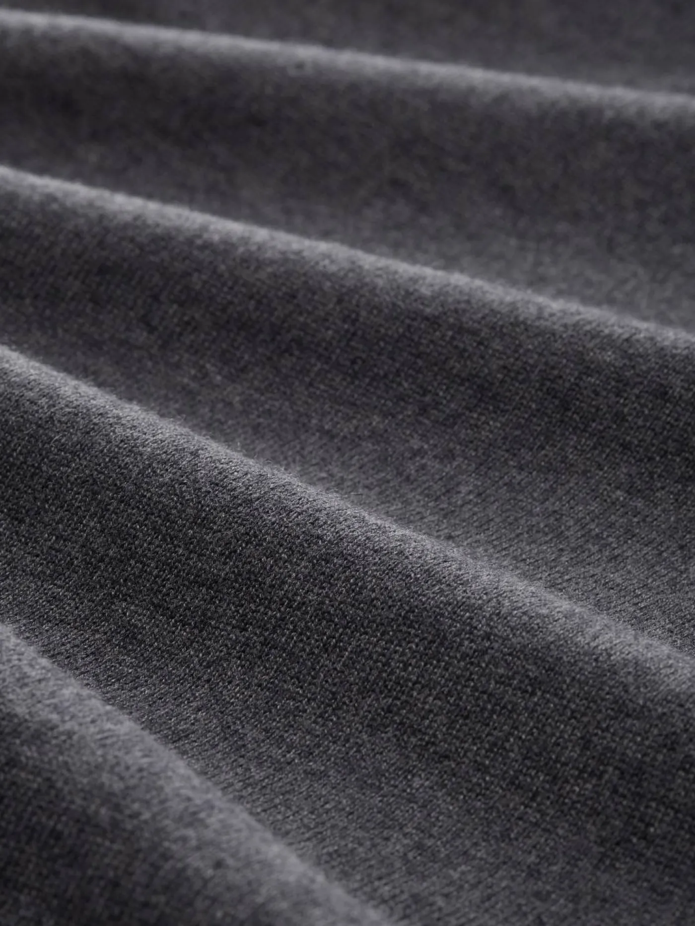 Sweater "basic v-neck"