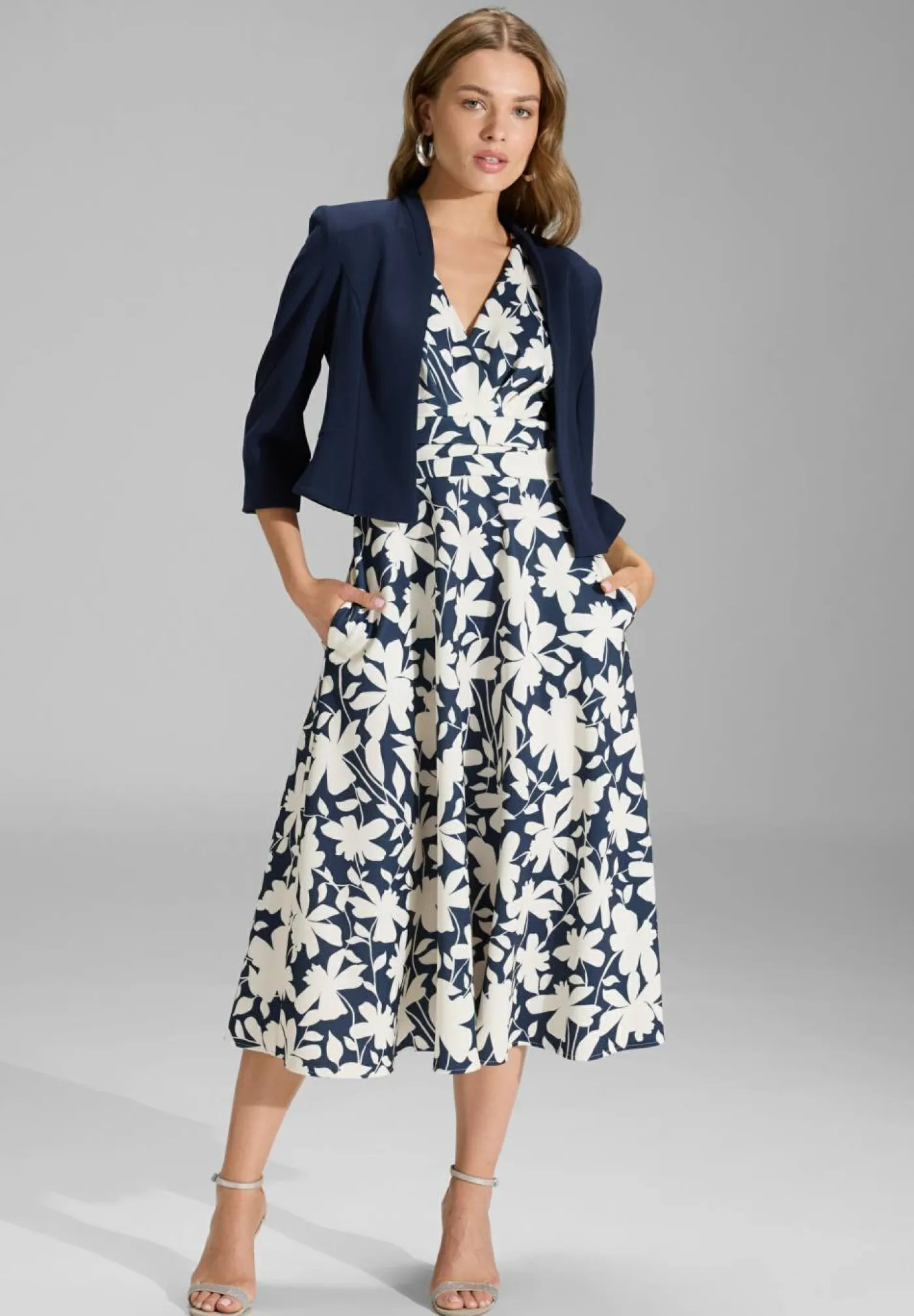Taillierte Jacke aus Jersey Crêpe