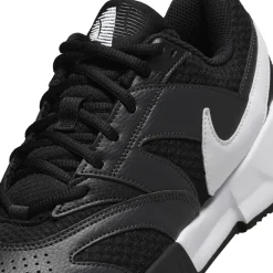 Tennisschuh