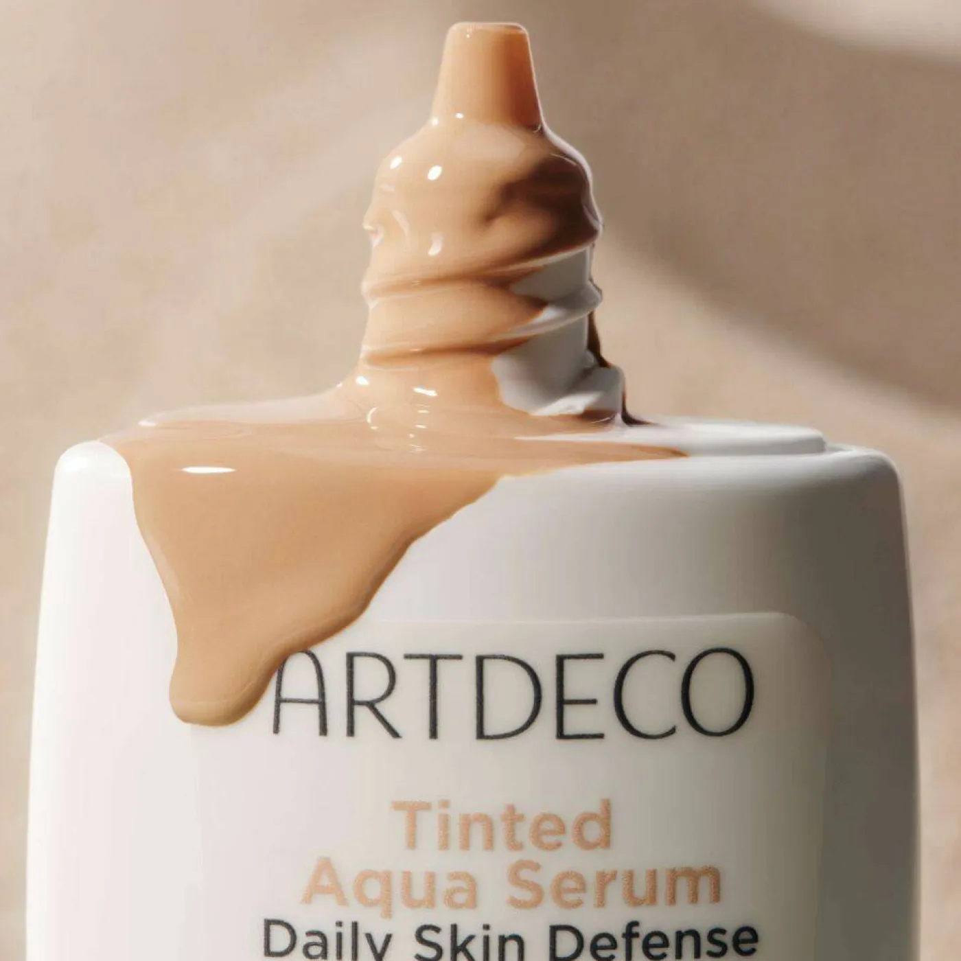 Tinted Aqua Serum Daily Skin Defense SPF50+