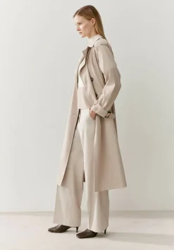 Trenchcoat