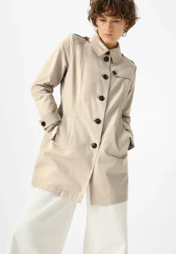 Trenchcoat