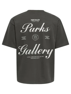 T-Shirt "ONSPARKS"