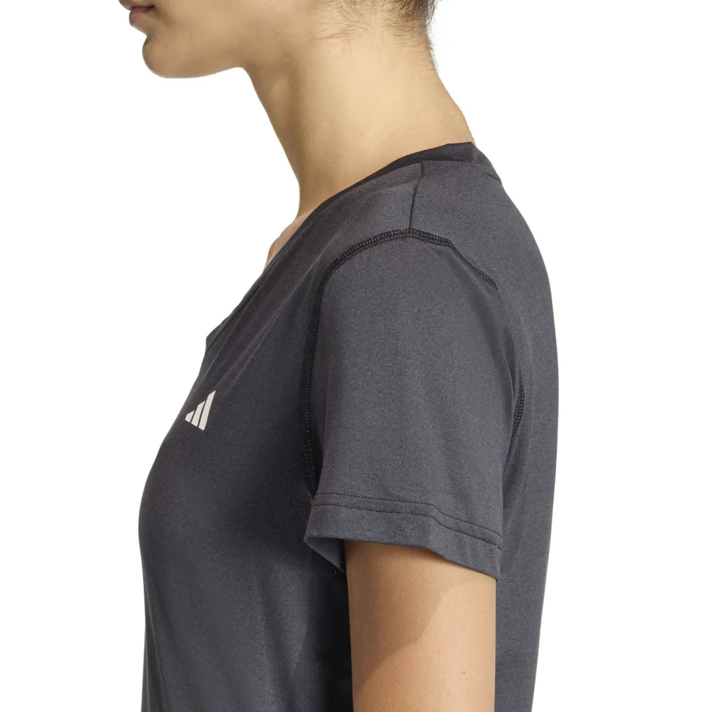 T-Shirt "Workout Essentials"