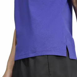 T-Shirt "Workout Essentials"