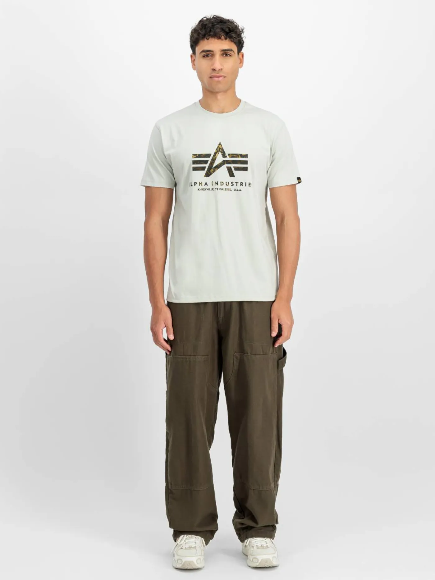 T-Shirt "Basic Big Logo Effect"