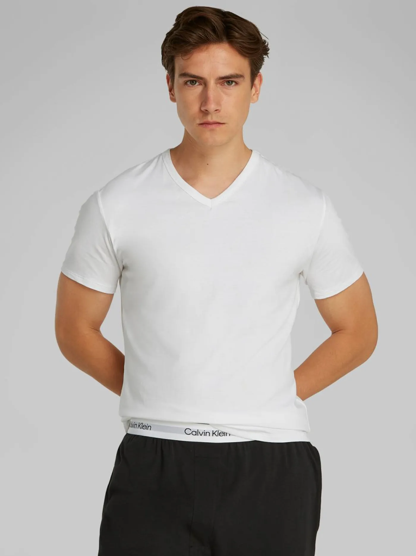 T-Shirt "S/S V NECK"