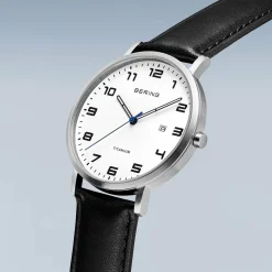 Uhr