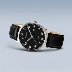 Uhr