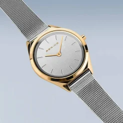 Uhr