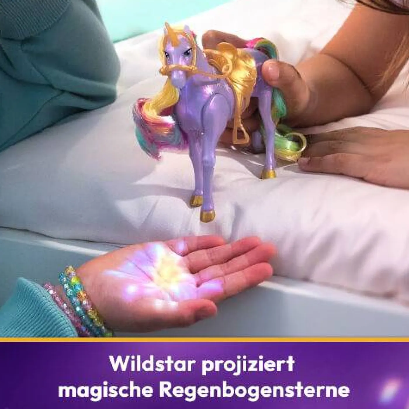 Unicorn Academy "Doll Sophia & Einhorn Light"
